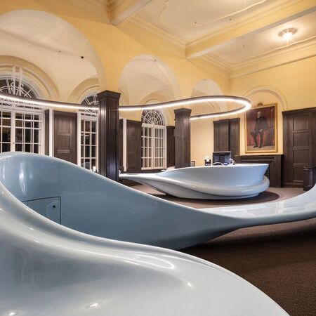 Lichtplanung und Sonderleuchtenentwicklung für die neue repräsentative Tourist-Info in Bad Kissingen